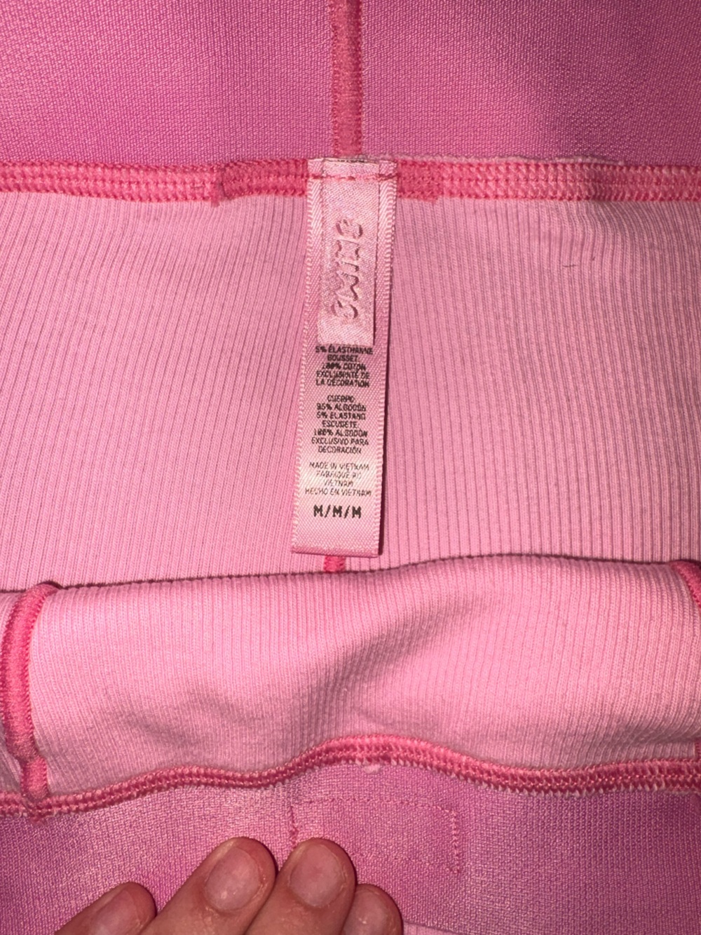 Skims Pink Stretch Ribbed boxer size medium - Picture 2 of 4